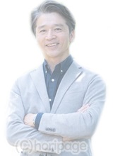 �r�g�݂����ď΂��Ă���l�̉摜